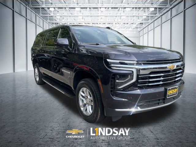 Certified 2026 Chevrolet Suburban LT w/ Comfort Package AWD/4WD image 4