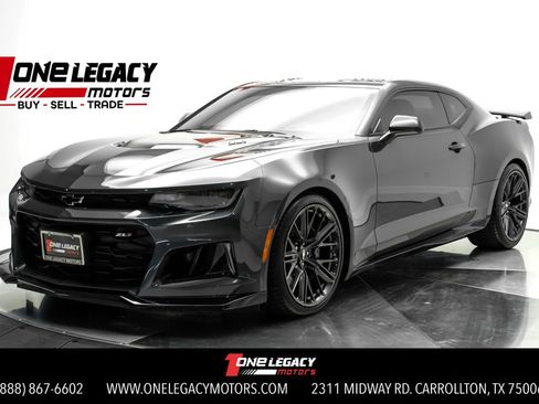 Used 2018 Chevrolet Camaro ZL1 RWD image 1