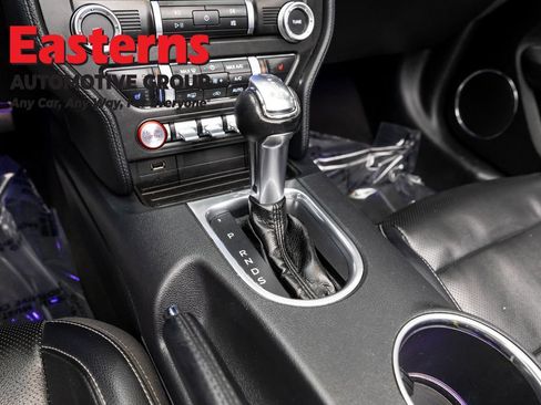 Used 2022 Ford Mustang Premium RWD image 12