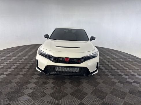 Used 2025 Honda Civic Type R image 3