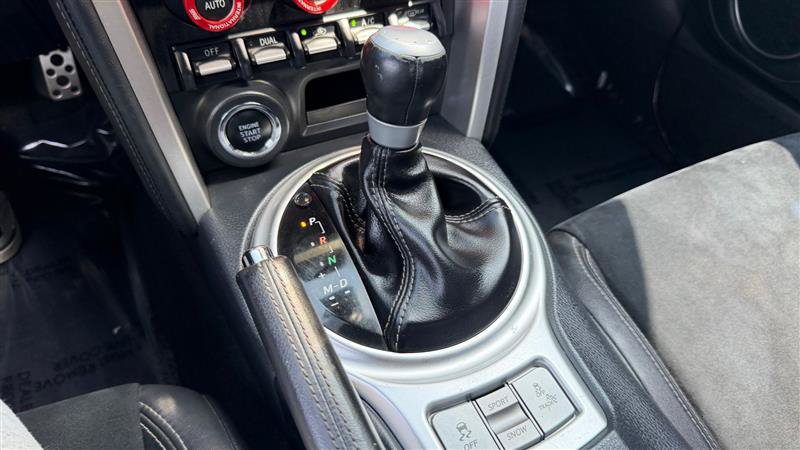 Used 2018 Toyota 86 RWD image 27