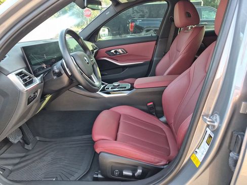 Used 2023 BMW 330i Sedan w/ Driving Assistance Package RWD image 17