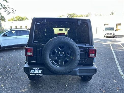 New 2025 Jeep Wrangler Unlimited Sport image 7