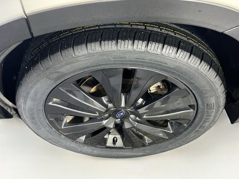 Used 2022 Subaru Ascent Onyx Edition image 33