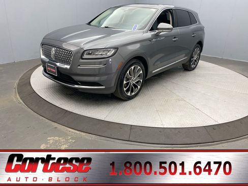 Used 2021 Lincoln Nautilus Reserve AWD/4WD image 1