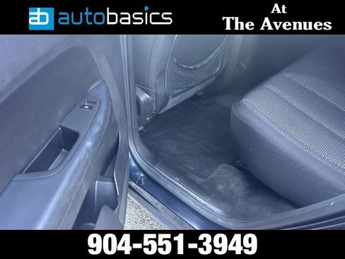 Used 2015 GMC Terrain SLE AWD/4WD image 28