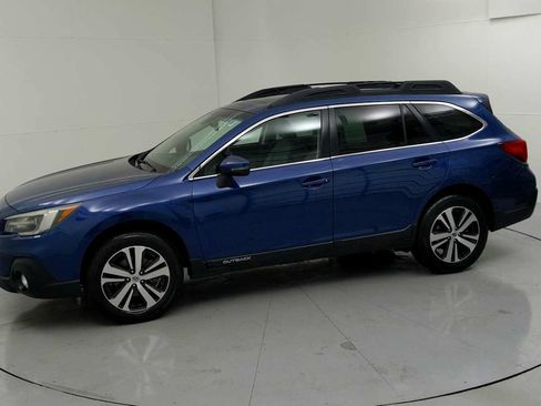 Used 2019 Subaru Outback 2.5i Limited AWD/4WD image 5