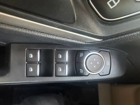 Used 2022 Ford Escape SE AWD/4WD image 30