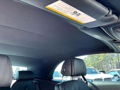 Used 2018 BMW 650i Convertible image 13