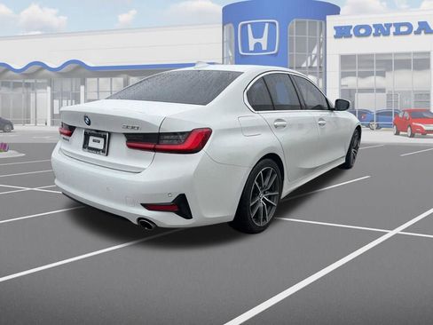 Used 2020 BMW 330i Sedan w/ Convenience Package image 9