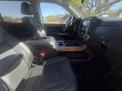 Used 2018 Chevrolet Silverado 1500 LTZ w/ Texas Edition image 40