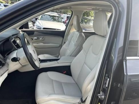 Used 2024 Volvo XC90 B6 Plus w/ Protection Package AWD/4WD image 5