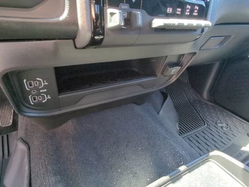 New 2026 RAM 2500 Tradesman AWD/4WD image 16