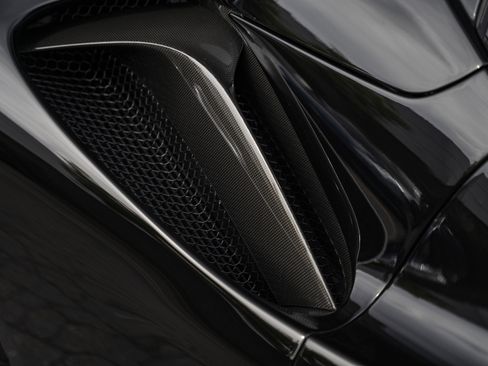 Certified 2024 Ferrari SF90 Spider image 20