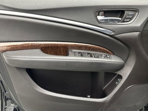 Used 2020 Acura MDX SH-AWD image 9