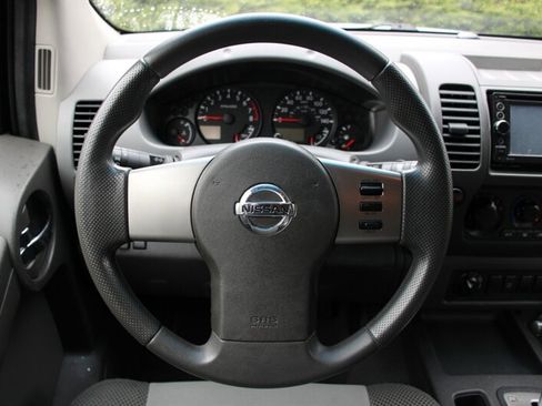 Used 2007 Nissan Xterra S w/ Utility Pkg image 18