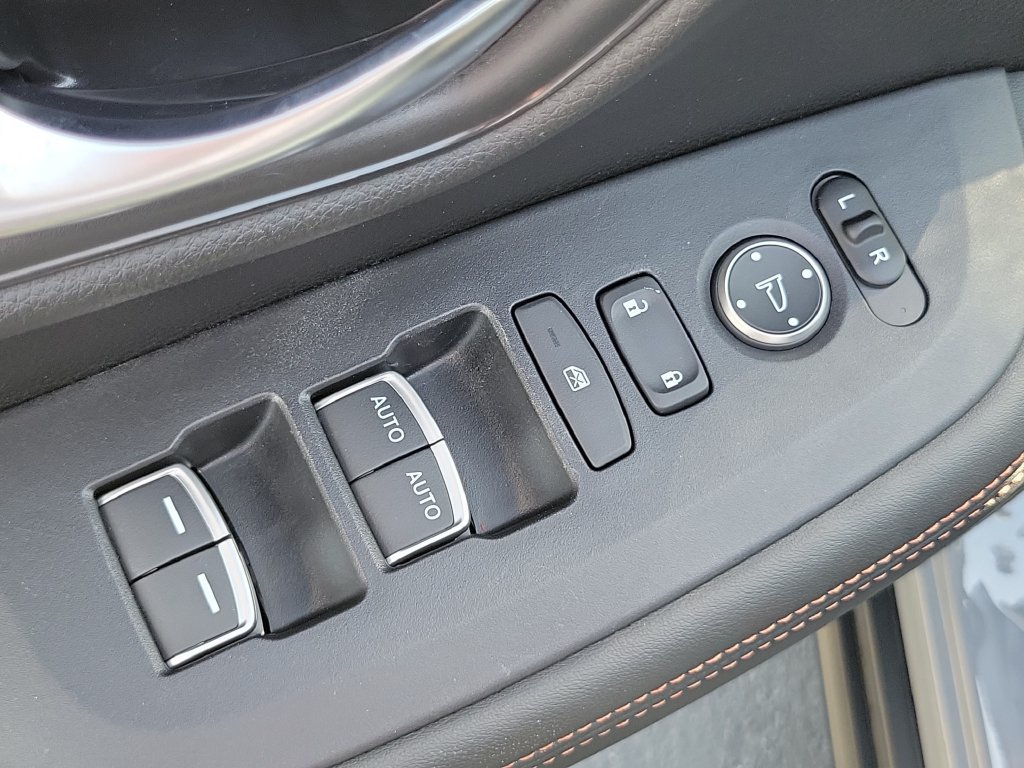 Certified 2024 Honda HR-V Sport image 22