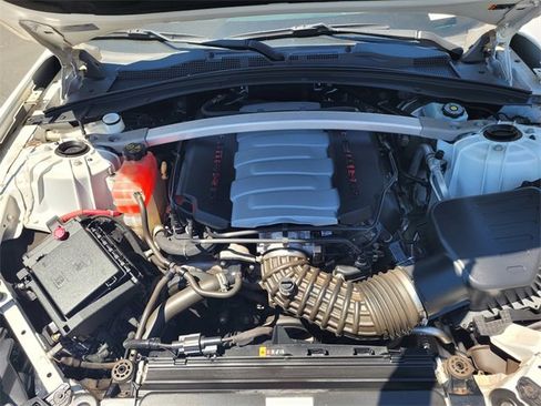 Used 2020 Chevrolet Camaro SS image 27