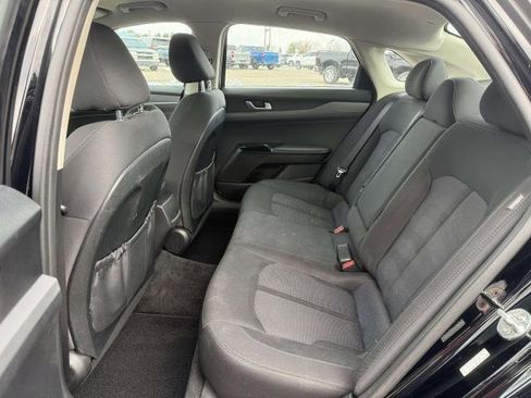 Used 2021 Kia K5 LXS image 12