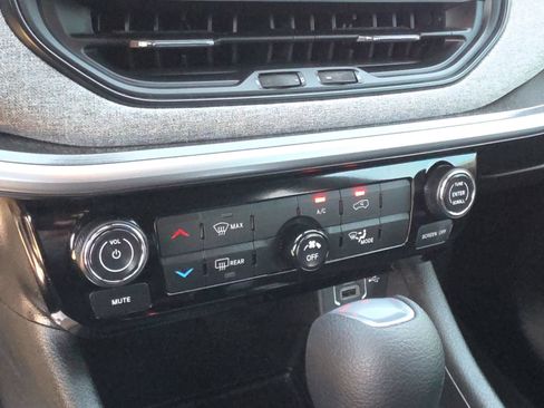 Used 2025 Jeep Compass Sport AWD/4WD image 22
