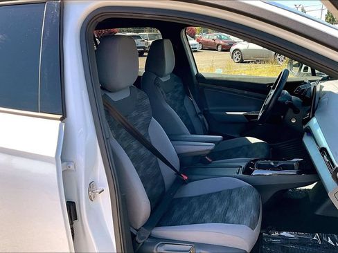 Used 2022 Volkswagen ID.4 Pro RWD image 10