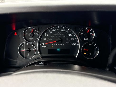 New 2026 Chevrolet Express 2500 w/ Driver Convenience Package image 7