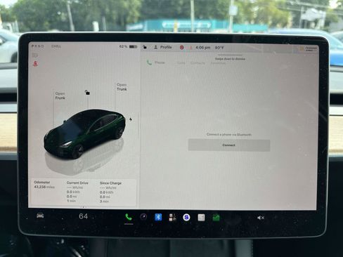 Used 2023 Tesla Model 3 Standard Range RWD image 33
