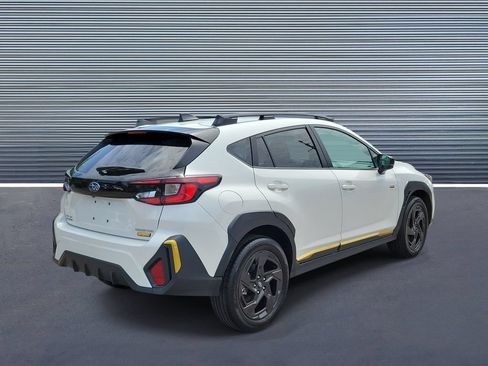 Used 2025 Subaru Crosstrek 2.5i Sport AWD/4WD image 3