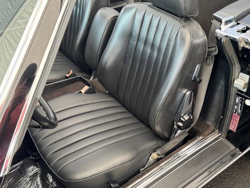 Used 1989 Mercedes-Benz 560 SL image 31