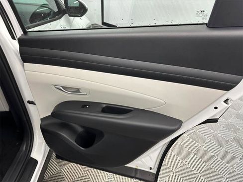 New 2026 Hyundai Tucson SEL image 17