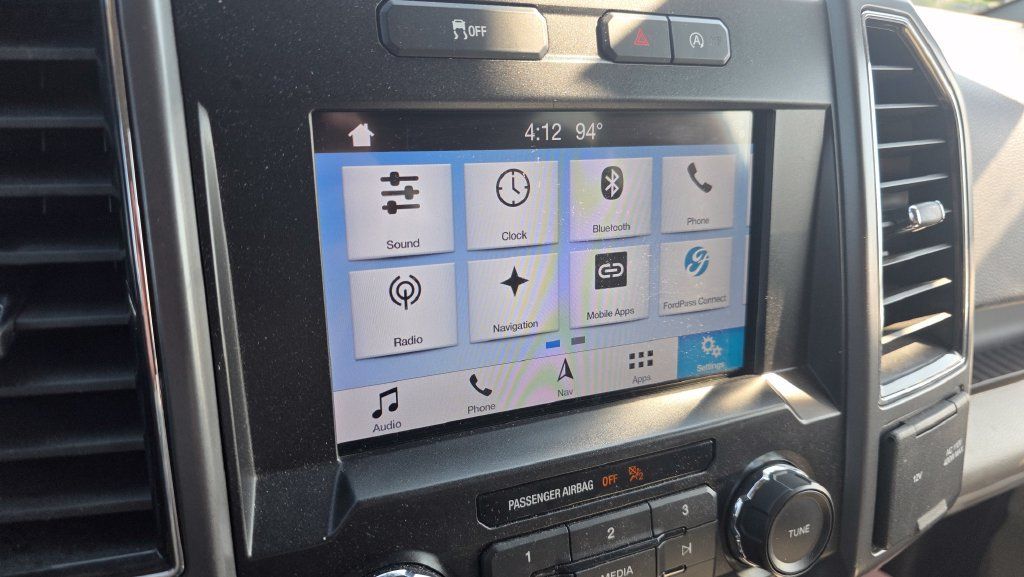 Used 2019 Ford F150 XLT w/ Equipment Group 302A Luxury AWD/4WD image 19