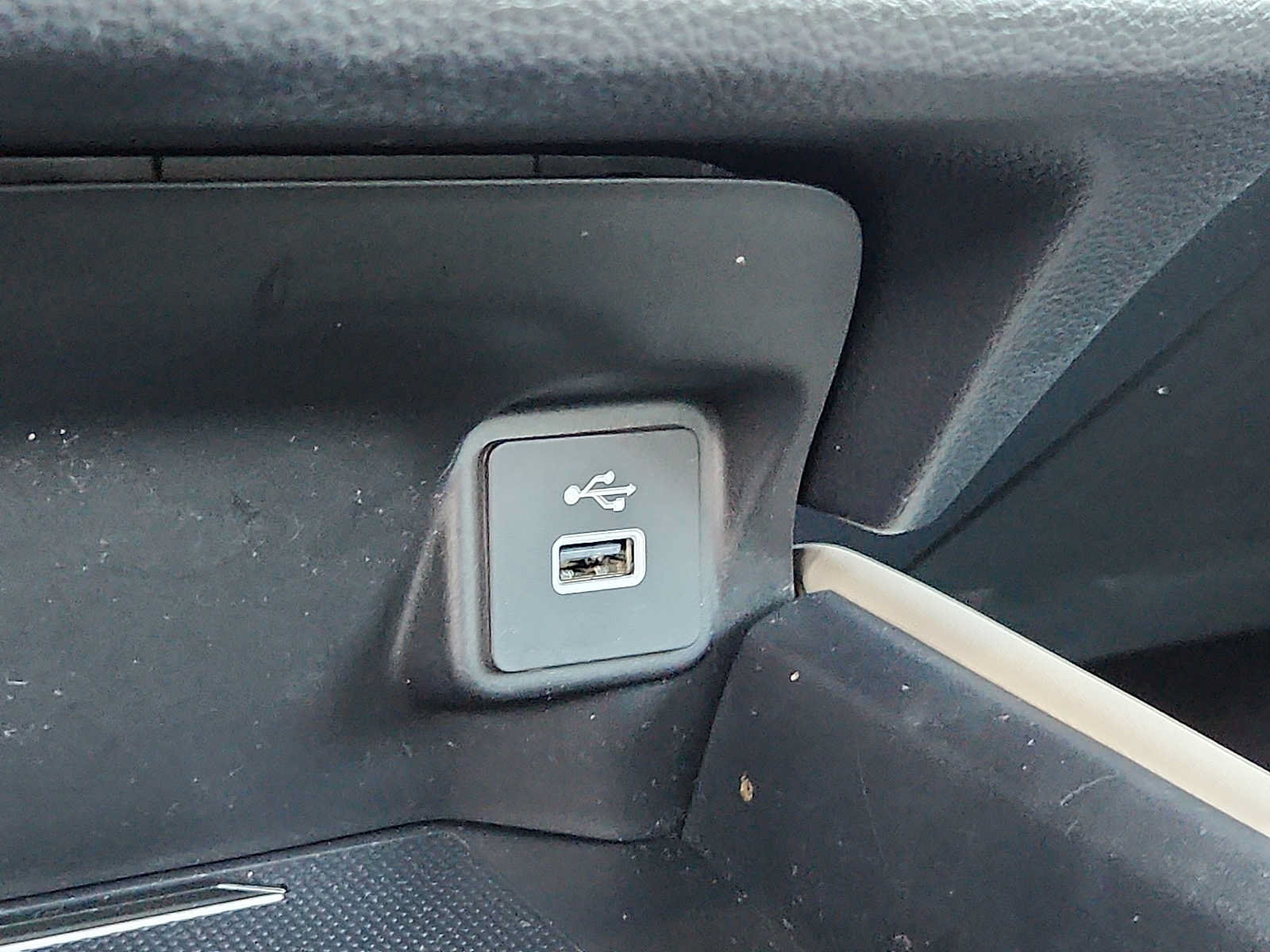 Used 2024 Honda HR-V EX-L image 24