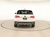 Used 2023 Volkswagen Taos SE w/ Panoramic Sunroof Package image 5