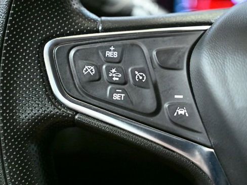 Used 2024 Chevrolet Malibu LT image 39