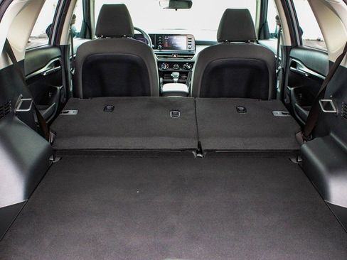 Used 2025 Kia Seltos LX AWD/4WD image 43