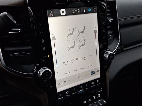 Certified 2024 RAM 2500 Laramie image 17