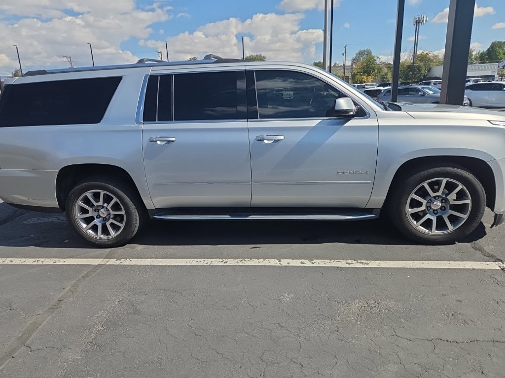 Used 2015 GMC Yukon XL Denali w/ Open Road Package AWD/4WD image 7