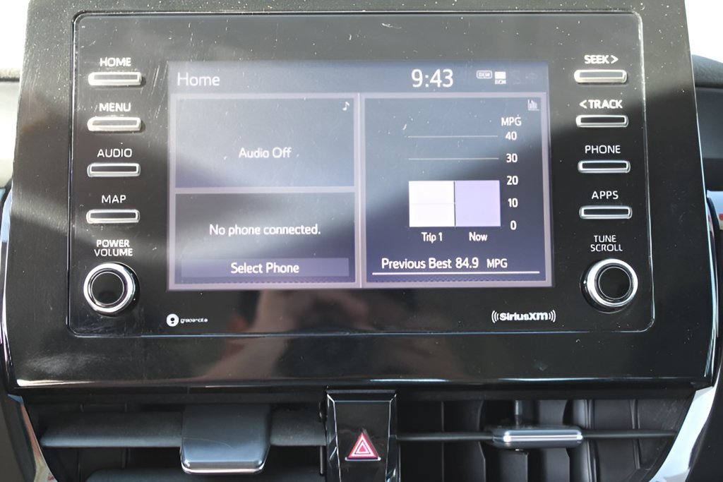 Used 2022 Toyota Camry LE AWD/4WD image 15