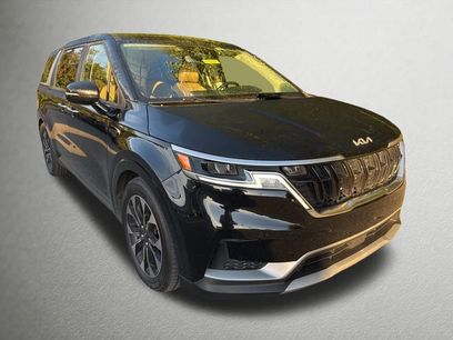 Used 2022 Kia Carnival EX