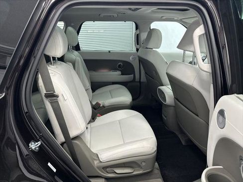 New 2026 Hyundai Palisade Limited FWD image 17