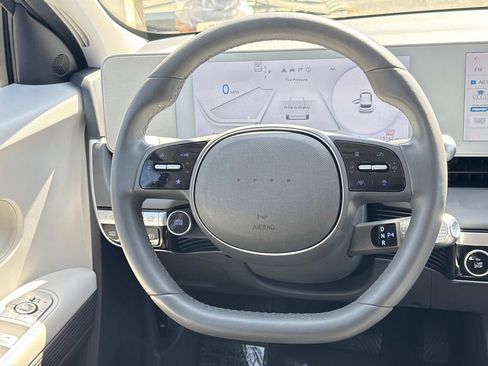 Used 2024 Hyundai Ioniq 5 SEL RWD image 12