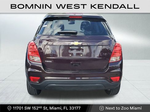 Used 2021 Chevrolet Trax LS image 6