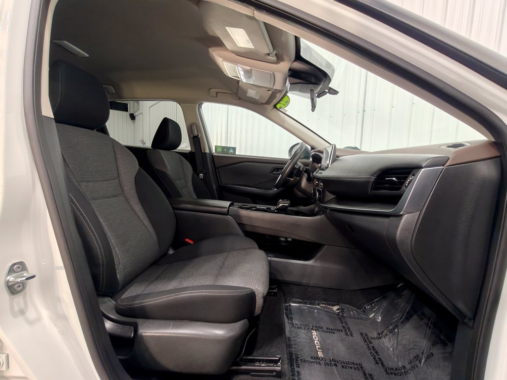 Used 2021 Nissan Rogue S AWD/4WD image 22