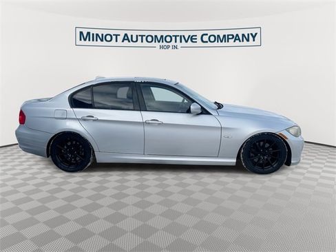 Used 2009 BMW 328i Sedan image 9