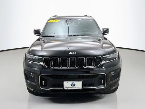 Used 2025 Jeep Grand Cherokee L Overland w/ Advanced Protech Group III AWD/4WD image 2