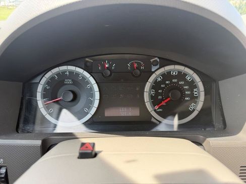 Used 2010 Ford Escape XLT AWD/4WD image 16