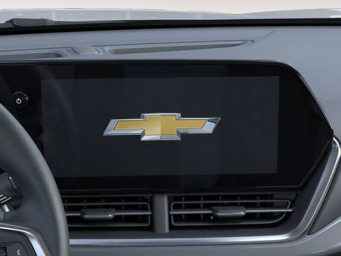 New 2026 Chevrolet Trax LT w/ Driver Confidence Package FWD image 20