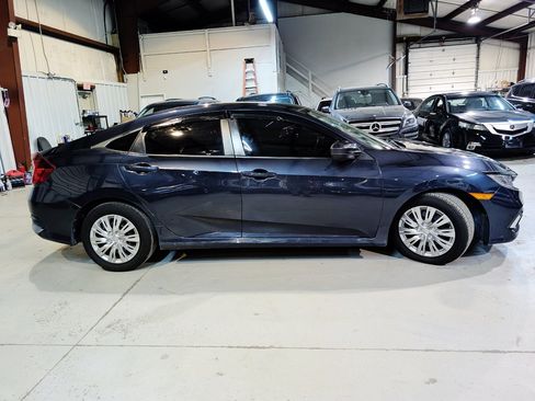 Used 2020 Honda Civic LX image 9