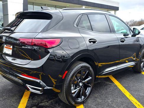 New 2026 Buick Envision Sport Touring image 9