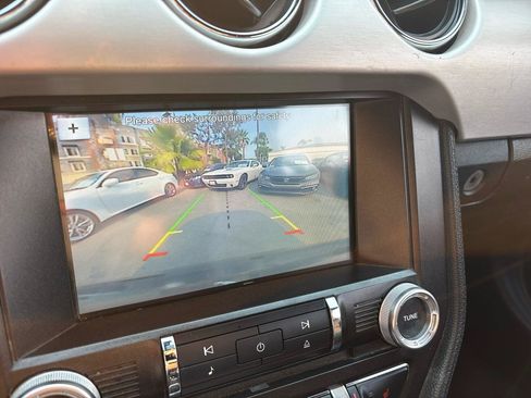 Used 2016 Ford Mustang Premium RWD image 21